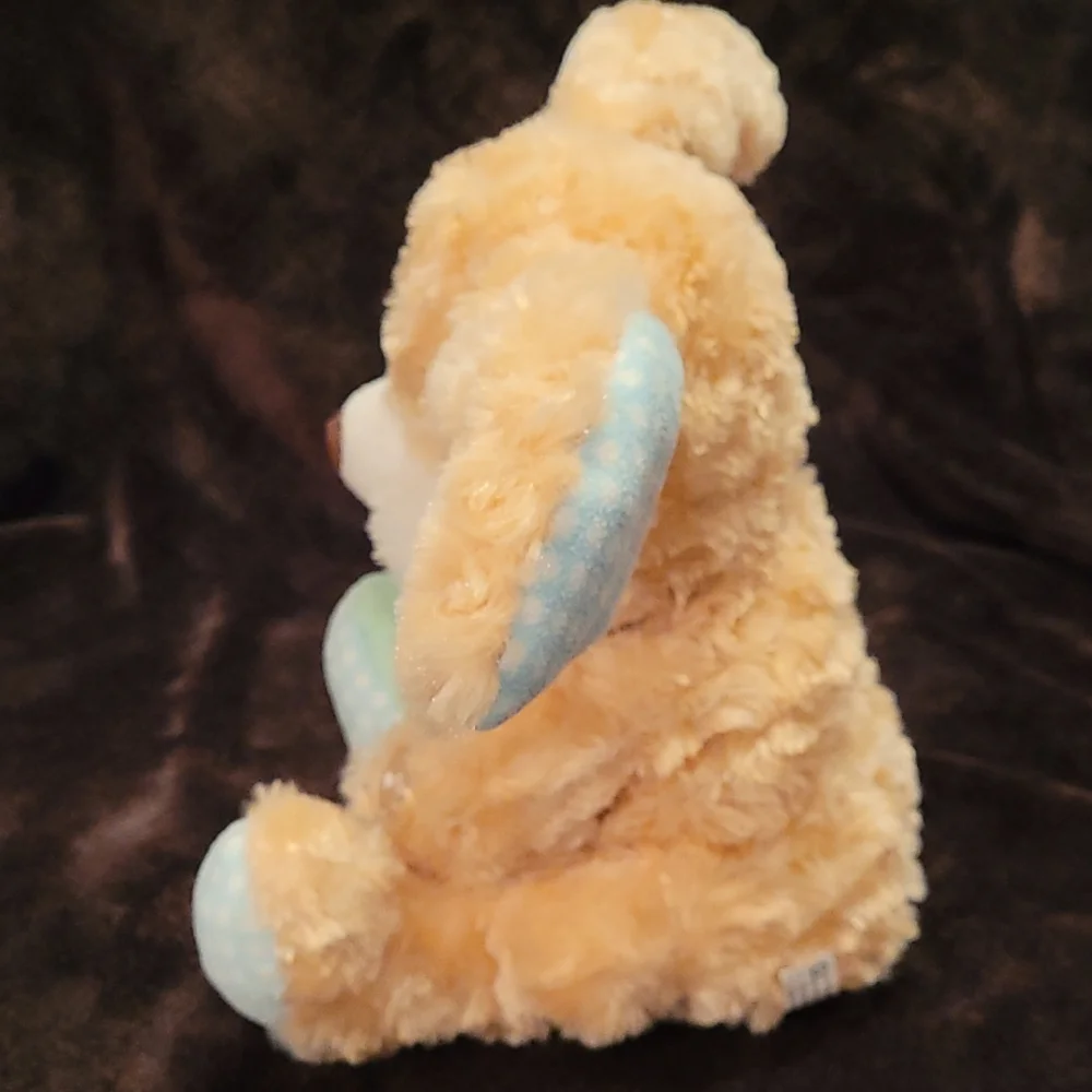 Singing Easter Bunny Excellent condition WORKS GREAT